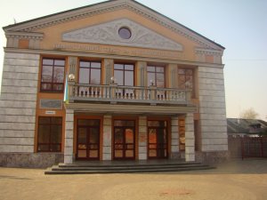 Обласний муздрамтеатр визнали на VІІ Міжнародному театральному фестивалі жіночої творчості імені Заньковецької