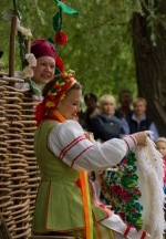 Рівненський облмуздрамтеатр зіграв виставу просто неба (ФОТО, ВІДЕО)